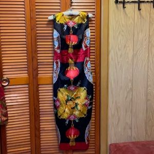 Women's unknown designer dress